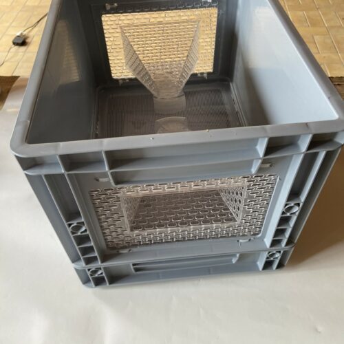 Piège à frelons Jabeprode complet - Bac Polycarbonate 30 x 40 x 28 + modules