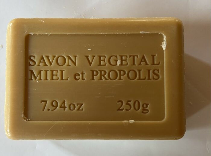 Savon propolis hexagonal 100 gr, ( 120 / carton ) le savon